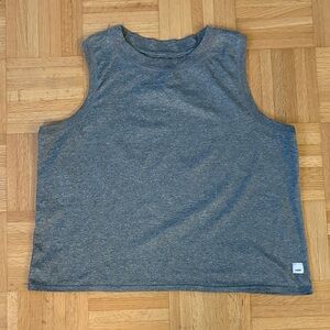 Vuori Cropped Gray Sleeveless Tank Top